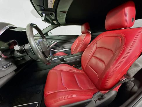 Used 2019 Chevrolet Camaro SS image 12