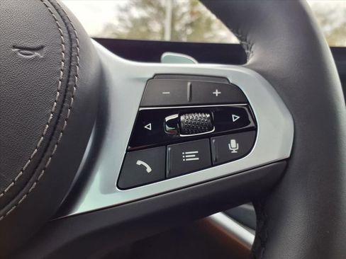 Used 2026 BMW X5 xDrive50e image 28