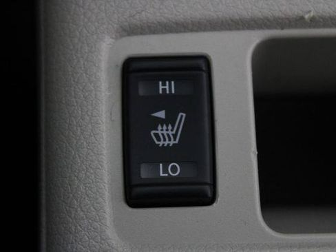Certified 2022 Nissan Rogue Sport SV FWD image 28