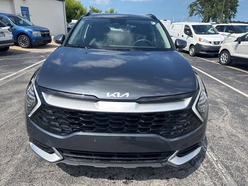 Used 2025 Kia Sportage EX w/ Premium Package FWD image 8
