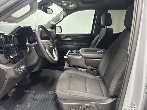 Used 2024 GMC Sierra 1500 Elevation image 14