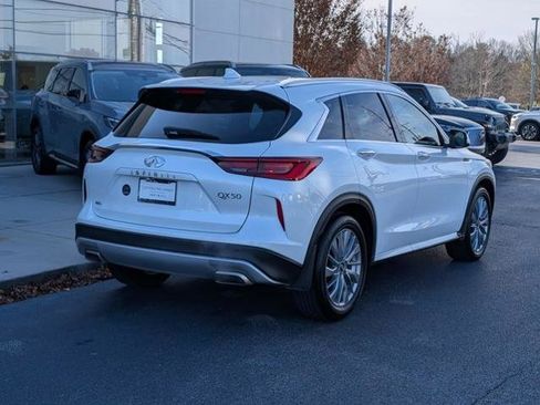 Certified 2025 INFINITI QX50 Luxe image 7