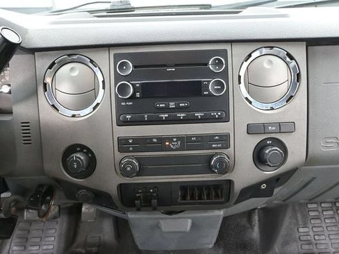Used 2011 Ford F350 XLT w/ Camper Pkg AWD/4WD image 28