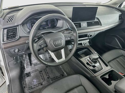 Certified 2023 Audi Q5 2.0T Premium Plus AWD/4WD image 9