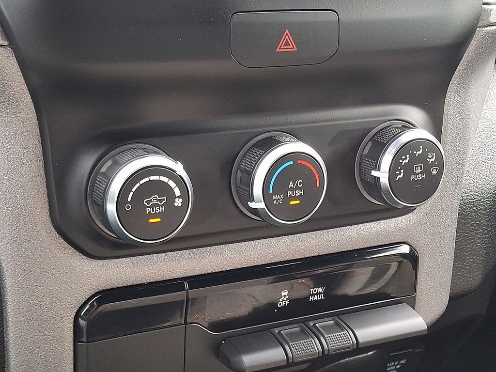 Used 2024 RAM 1500 Tradesman AWD/4WD image 17