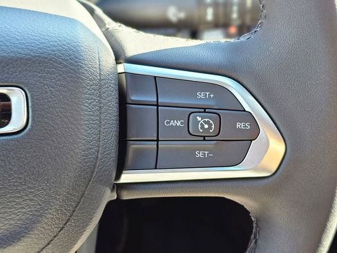 New 2026 Jeep Compass Latitude image 16