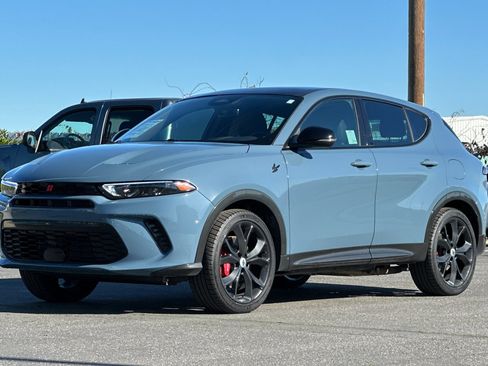 Used 2024 Dodge Hornet R/T Plus image 8