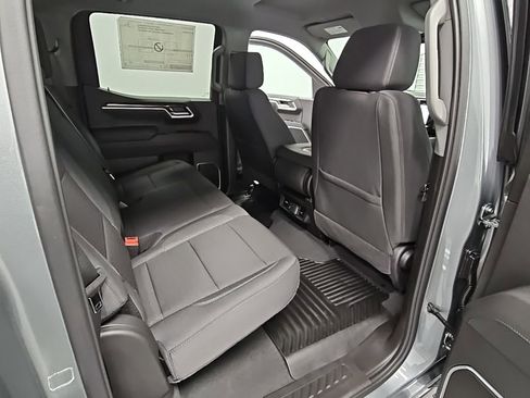 New 2026 GMC Sierra 1500 SLE w/ Preferred Package image 34