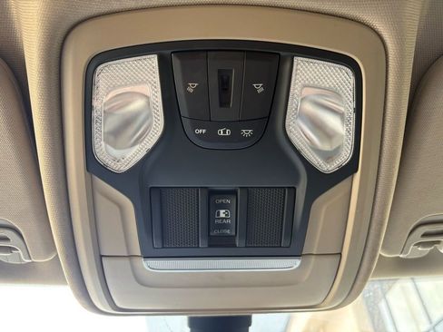 Used 2019 RAM 1500 Big Horn image 21