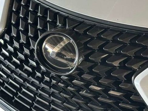 Used 2024 Lexus UX 250h FWD image 3