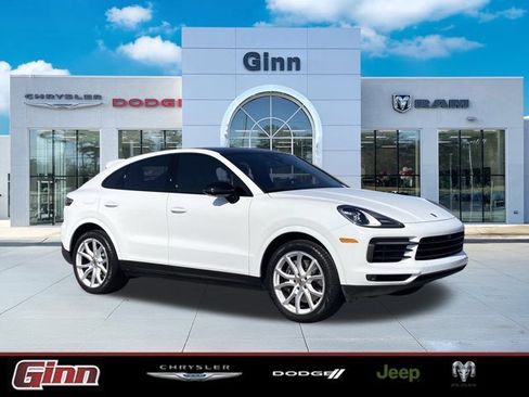 Used 2021 Porsche Cayenne Coupe w/ Premium Package image 1