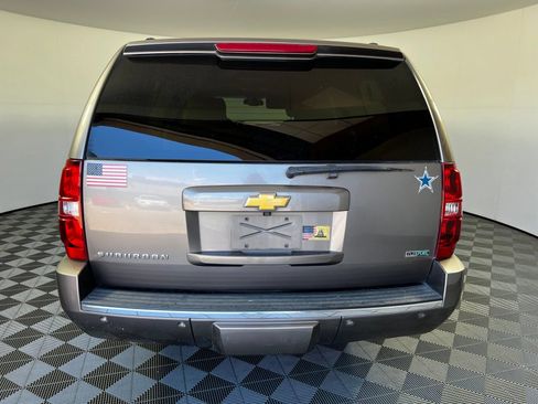 Used 2012 Chevrolet Suburban LTZ RWD image 6