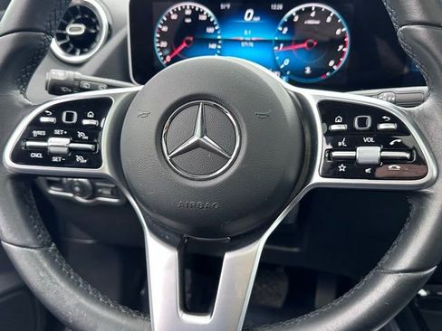 Used 2021 Mercedes-Benz GLA 250 4MATIC image 15