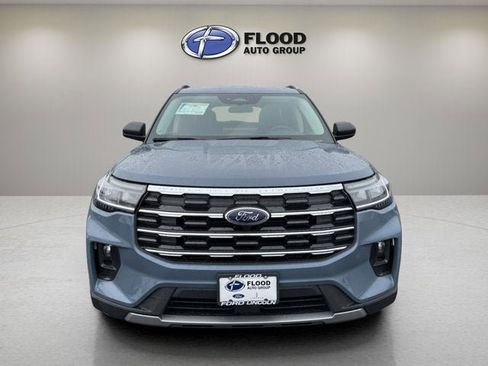New 2026 Ford Explorer Active w/ Active Comfort Package image 2