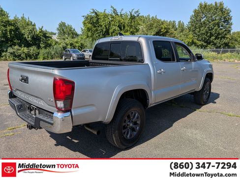 Certified 2023 Toyota Tacoma SR5 AWD/4WD image 3