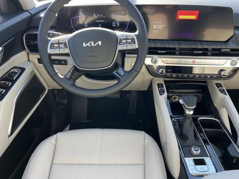 New 2025 Kia Telluride EX w/ EX Captain's Chair Package image 12
