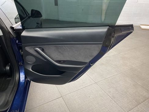 Used 2023 Tesla Model 3 Standard Range image 26