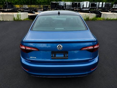 Used 2021 Volkswagen Jetta S w/ Driver Assistance Package FWD image 4