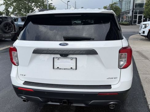 Used 2021 Ford Explorer XLT w/ Equipment Group 202A AWD/4WD image 9