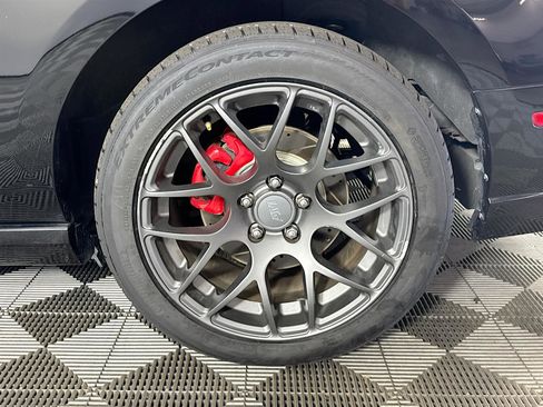 Used 2014 Ford Mustang Premium image 24