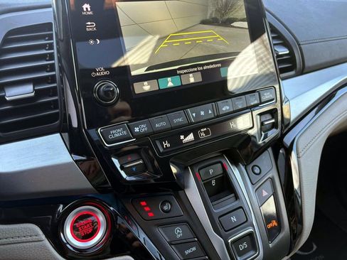 Used 2024 Honda Odyssey Touring image 21