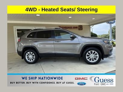 Used 2019 Jeep Cherokee Latitude w/ Cold Weather Group