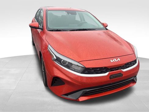 Certified 2023 Kia Forte LXS w/ LXS Technology Package image 10