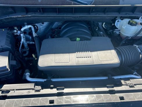 Used 2021 Chevrolet Silverado 1500 LT Trail Boss w/ Convenience Package II image 32