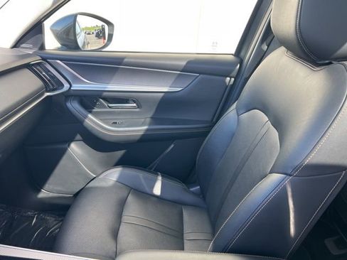 Used 2024 MAZDA CX-90 3.3 Turbo w/ Premium Package image 11