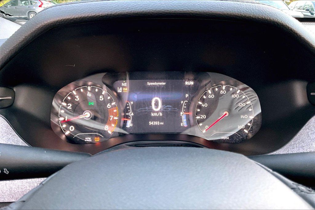 Used 2024 Jeep Compass Latitude AWD/4WD image 12