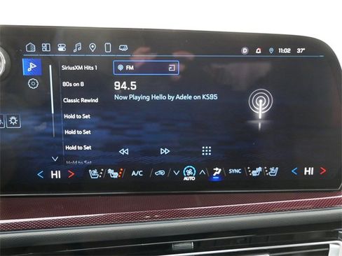 Used 2024 Chevrolet Traverse RS w/ LPO, Floor Liner Package image 18