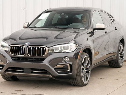 Used 2018 BMW X6 xDrive50i image 46