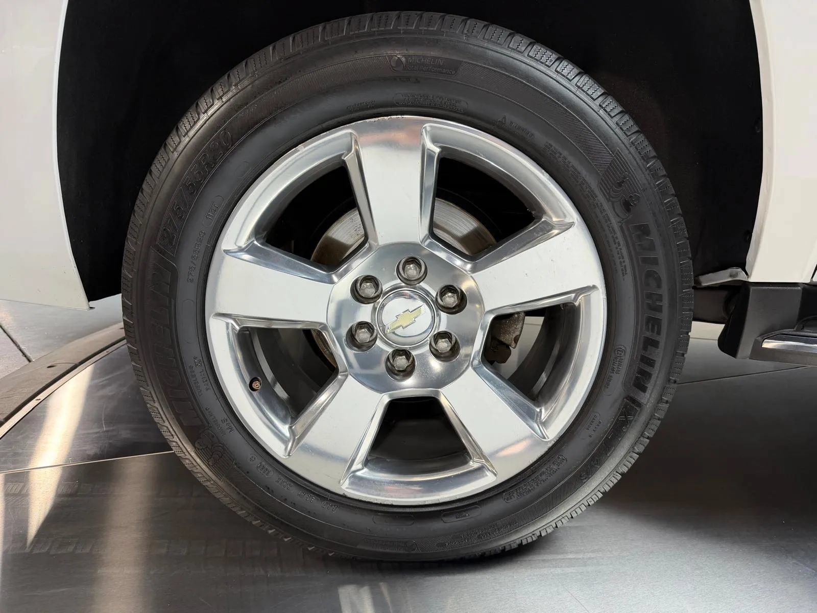 Used 2016 Chevrolet Suburban LTZ AWD/4WD image 7