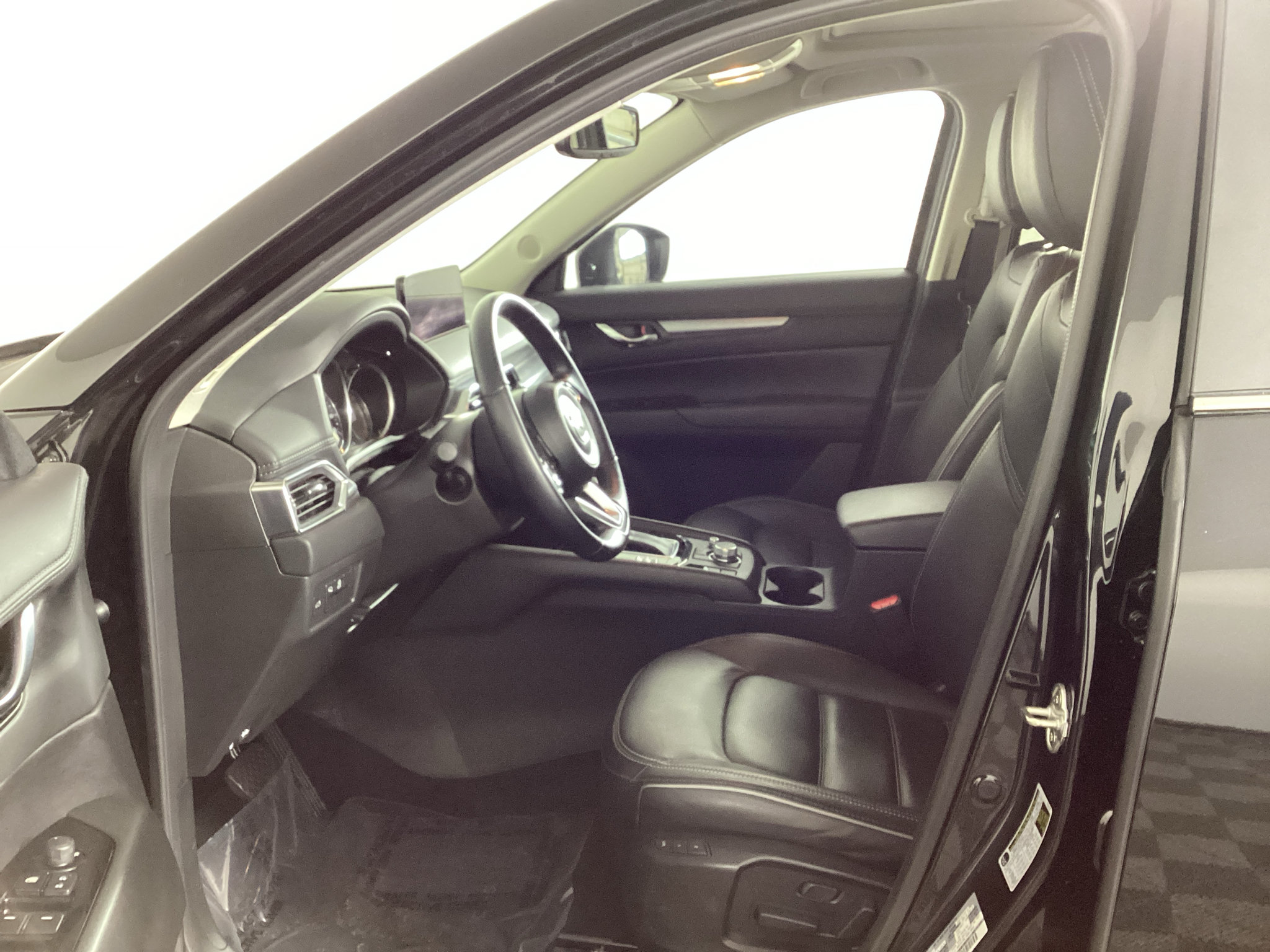 Used 2025 MAZDA CX-5 AWD 2.5 S w/ Preferred Package image 15
