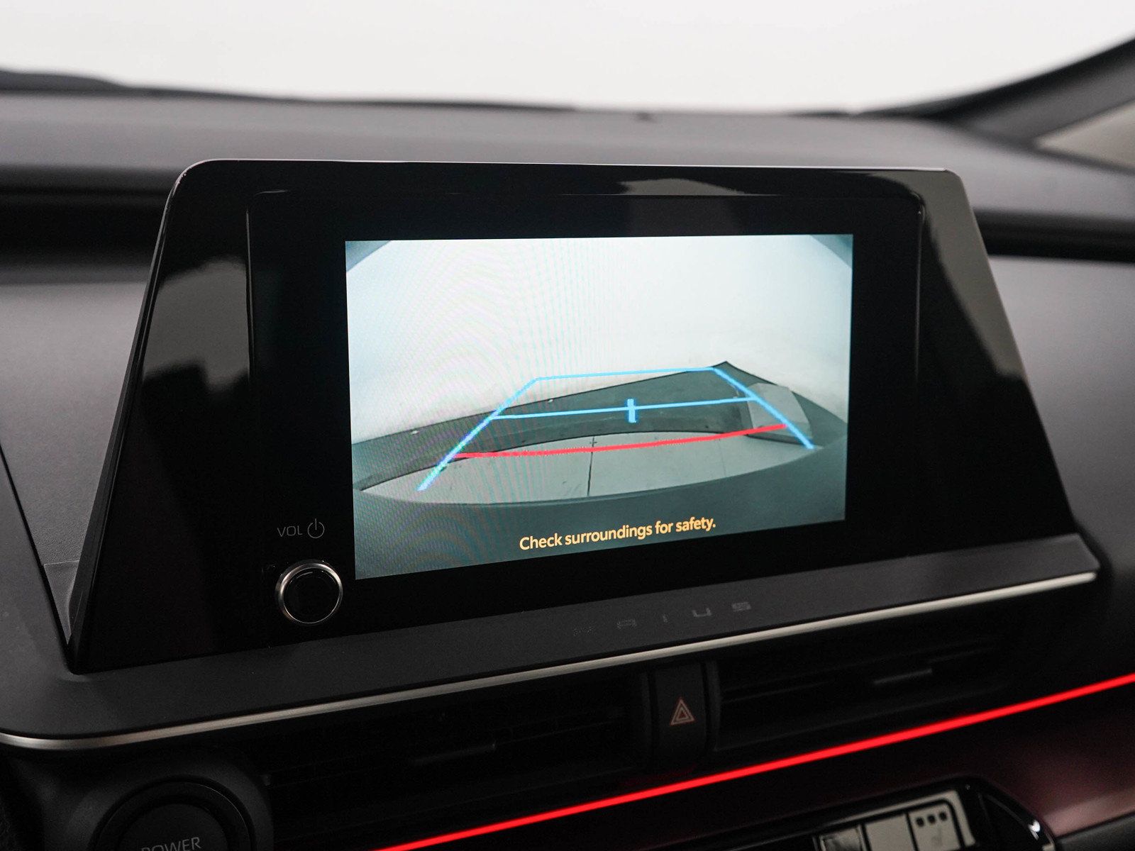 Used 2026 Toyota Prius Plug-In Hybrid FWD image 20