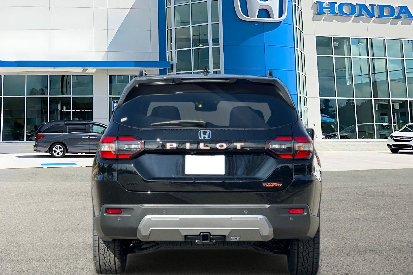 New 2026 Honda Pilot TrailSport image 4