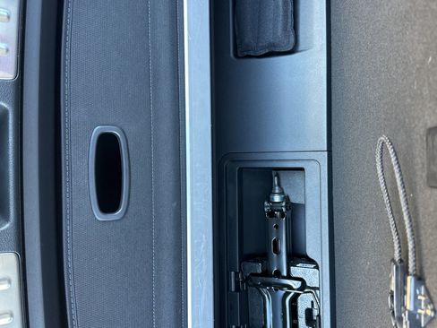 Used 2024 Hyundai Palisade Calligraphy image 29