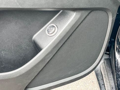 Used 2022 Chevrolet Traverse LT w/ LPO, Floor Liner Package image 48