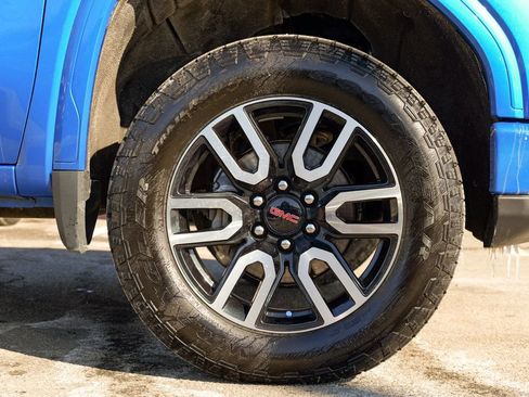 Used 2022 GMC Sierra 1500 AT4 w/ AT4 Preferred Package image 15