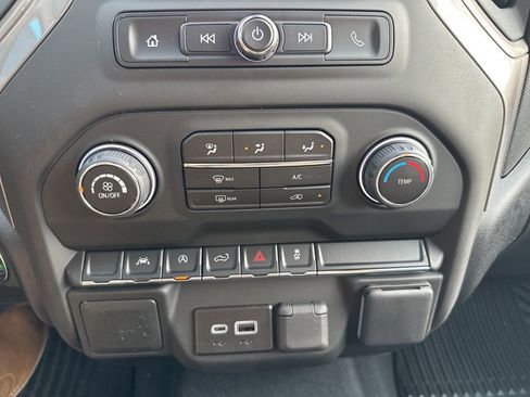 New 2026 Chevrolet Silverado 1500 Custom w/ Rally Edition image 18