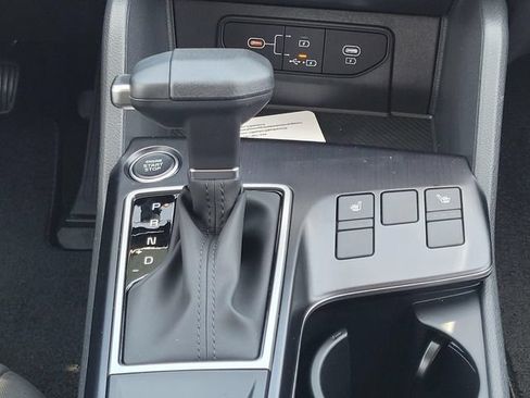 New 2026 Kia Sportage LX w/ LX Convenience Package FWD image 18