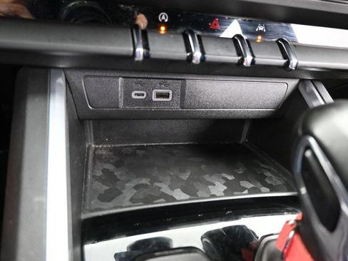 Used 2025 Chevrolet Colorado LT RWD image 30