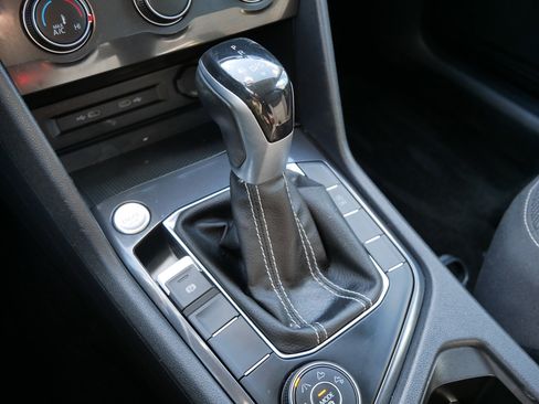 Certified 2023 Volkswagen Tiguan S image 24