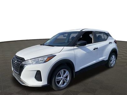 New 2024 Nissan Kicks S