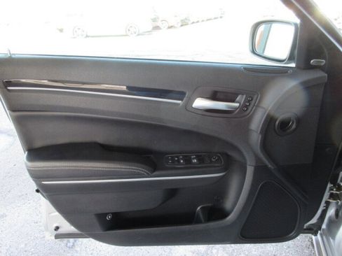 Used 2023 Chrysler 300 S w/ Comfort Group image 30