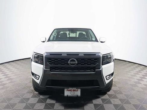 Certified 2025 Nissan Frontier SV w/ SV Convenience Package image 2