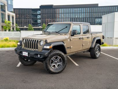 Used 2020 Jeep Gladiator Sport w/ Quick Order Package 24S