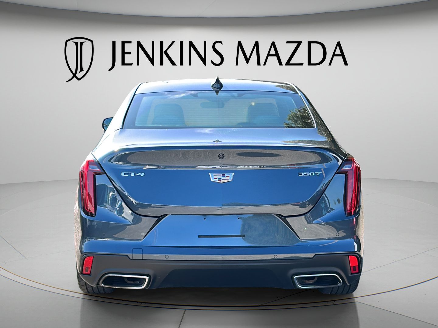 Used 2025 Cadillac CT4 Premium Luxury RWD image 7