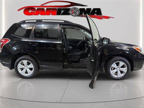 Used 2016 Subaru Forester 2.5i Premium w/ All-Weather Package AWD/4WD image 4