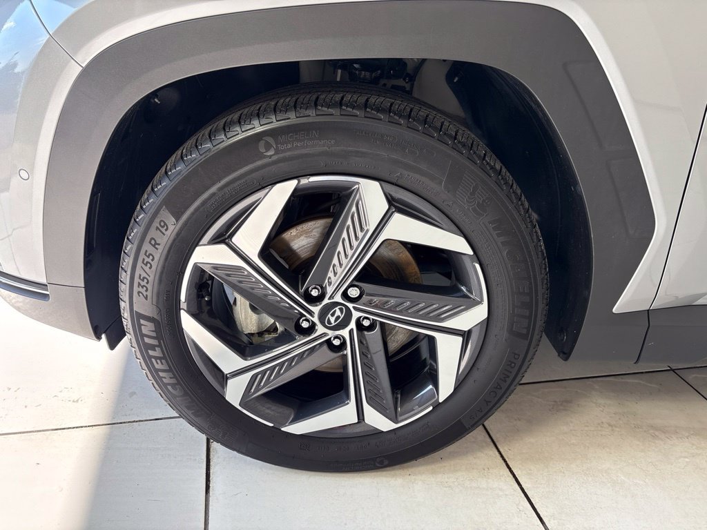 Used 2024 Hyundai Tucson Limited FWD image 9
